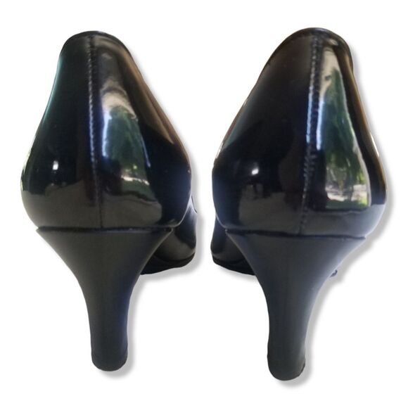 ⭐️ Etienne Aigner Patent Leather Wedge Heel Peep-Toe sz 8 - Picture 11 of 13